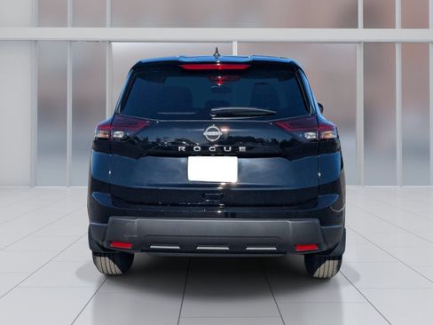 New 2026 Nissan Rogue S FWD image 4