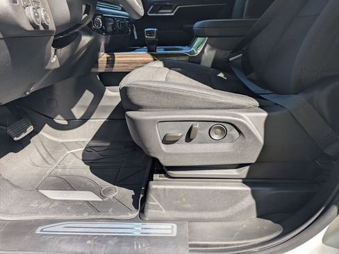 New 2026 Chevrolet Silverado 1500 LT w/ All Star Edition Plus AWD/4WD image 10