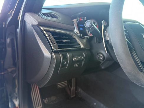 Used 2017 Cadillac CTS V w/ Luxury Package image 35