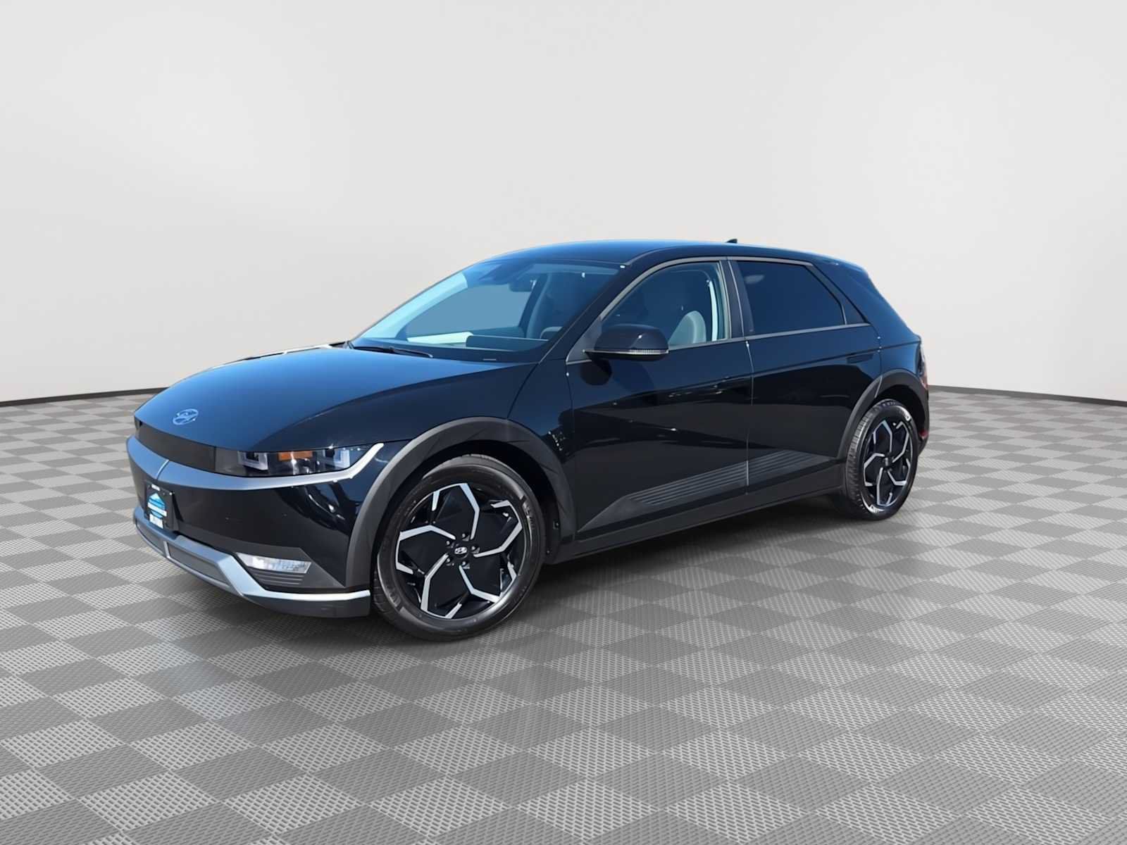 Used 2024 Hyundai Ioniq 5 SE RWD image 4