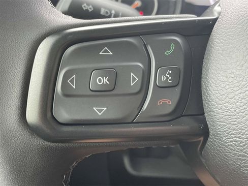 New 2025 Jeep Gladiator Sport image 12