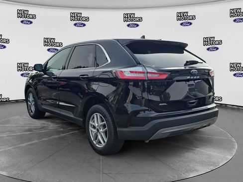 Used 2024 Ford Escape ST-Line Select w/ Tech Pack #1 AWD/4WD image 2