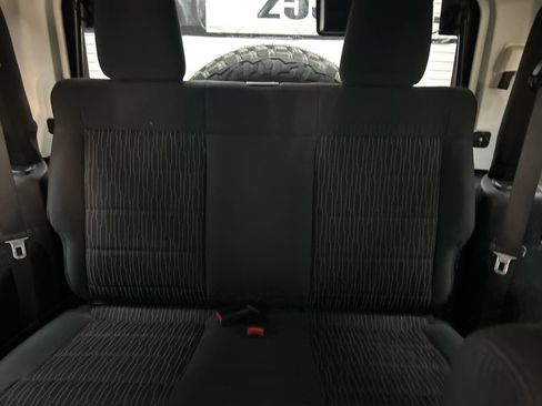 Used 2012 Jeep Wrangler Sport AWD/4WD image 9