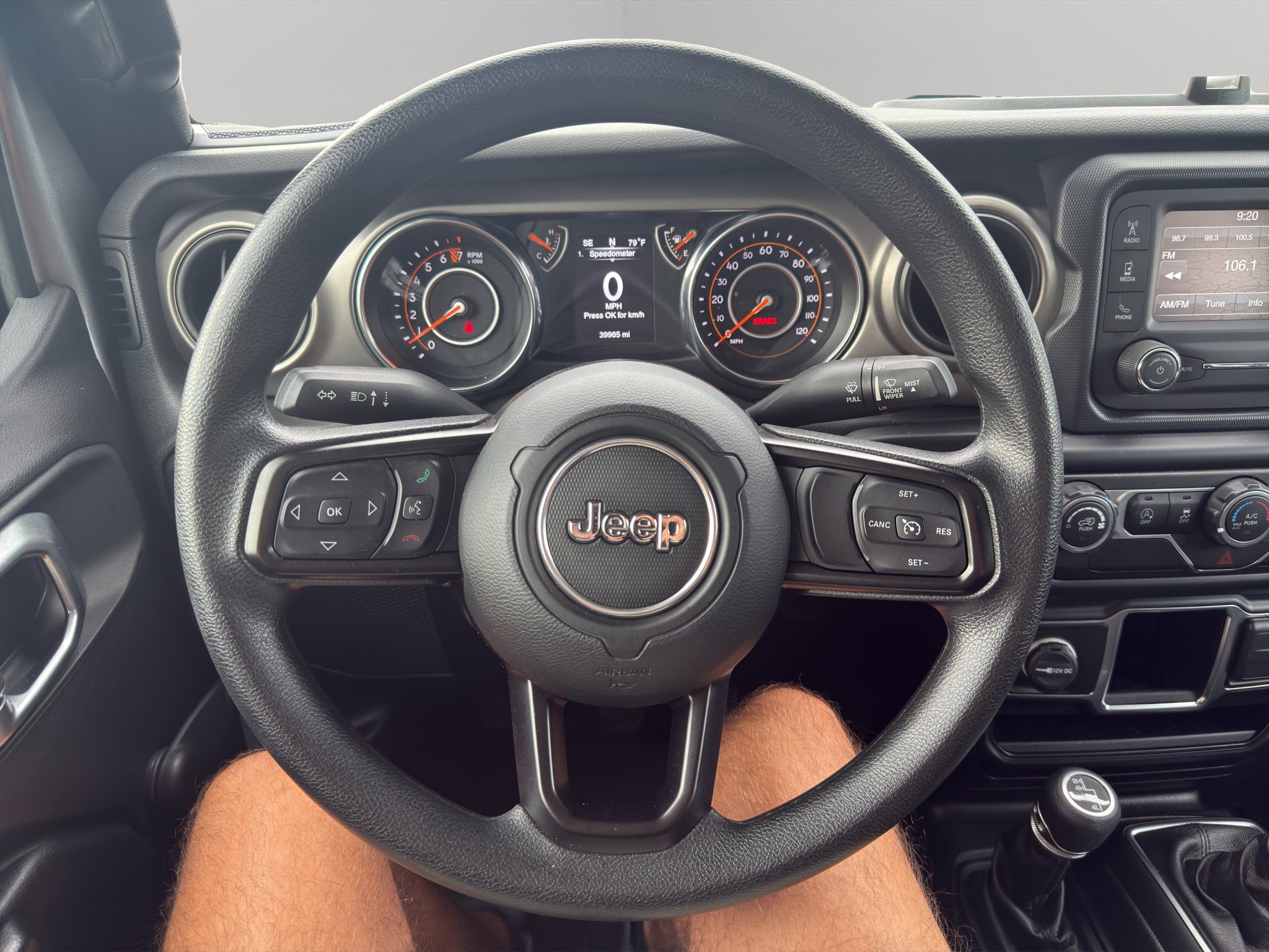 Used 2019 Jeep Wrangler Sport AWD/4WD image 22