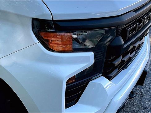 Used 2023 Chevrolet Silverado 1500 Custom AWD/4WD image 32