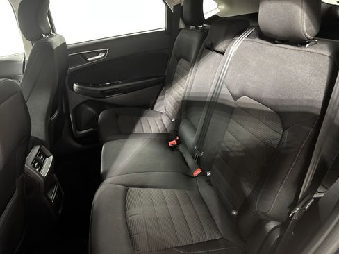 Used 2017 Ford Edge SEL w/ Class II Trailer Tow Package image 28