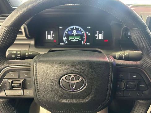 Certified 2024 Toyota Tacoma SR5 AWD/4WD image 28