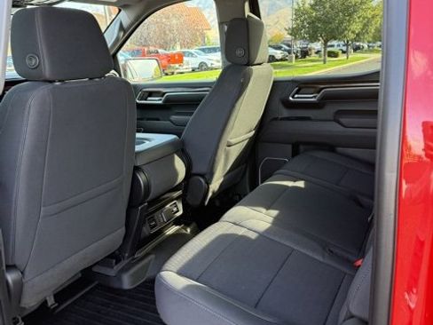 Used 2022 GMC Sierra 1500 SLE image 31