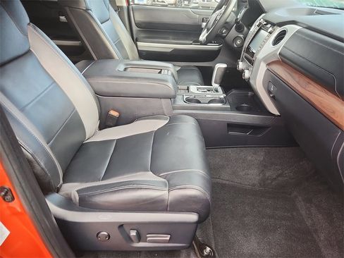 Used 2018 Toyota Tundra Limited image 17