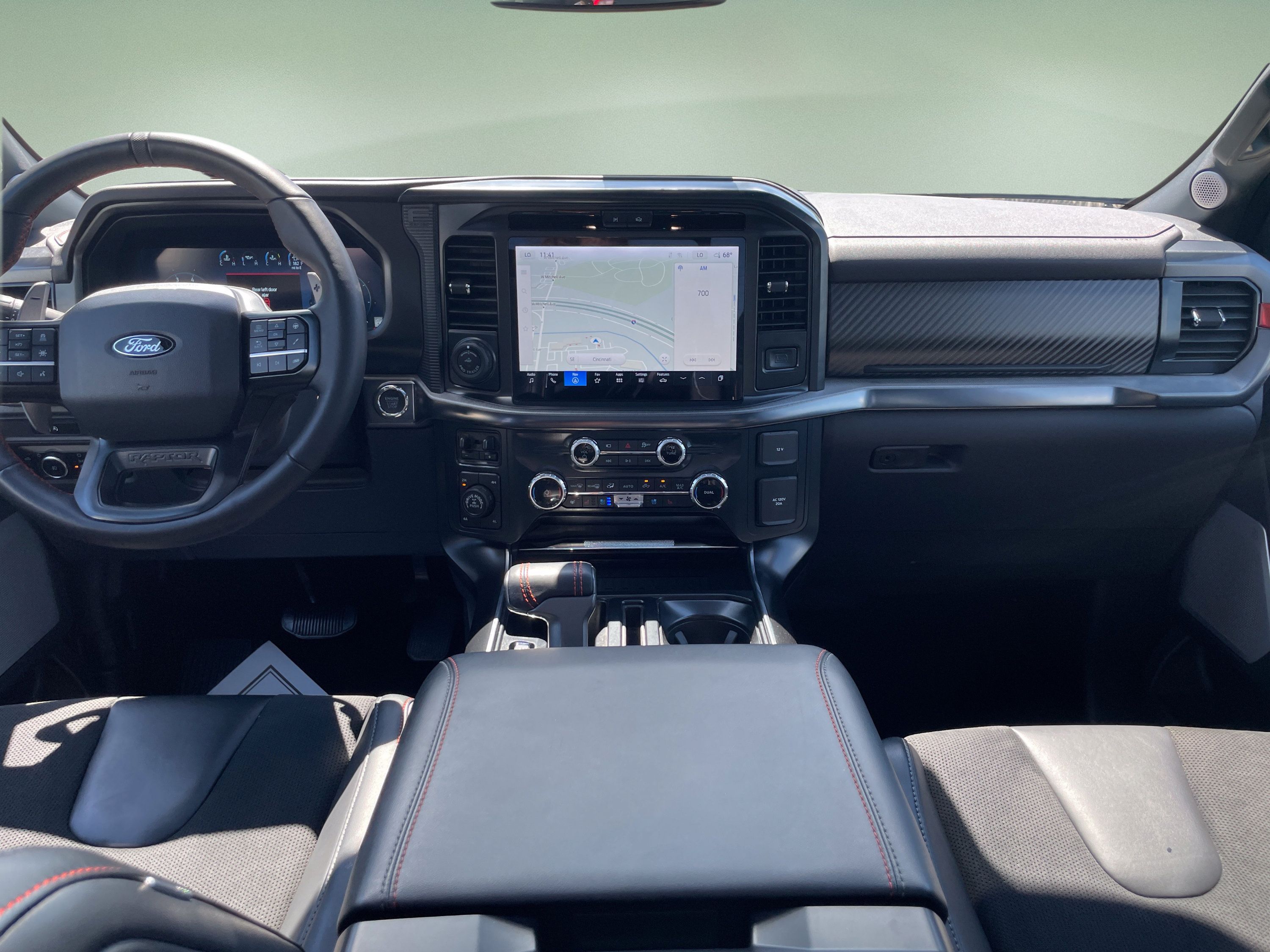 Used 2025 Ford F150 Raptor AWD/4WD image 31