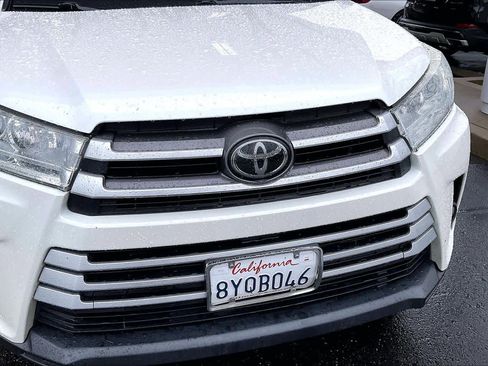 Used 2018 Toyota Highlander Plus image 31