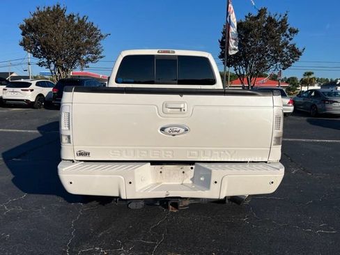Used 2016 Ford F250 Lariat w/ Lariat Ultimate Package AWD/4WD image 33