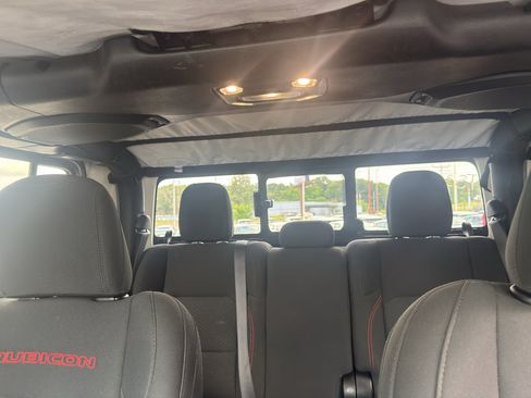 Used 2020 Jeep Gladiator Rubicon AWD/4WD image 20