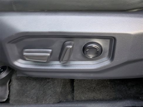 Used 2024 Toyota Tundra Limited image 21