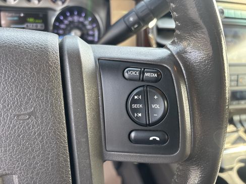 Used 2011 Ford F350 Lariat w/ Lariat Ultimate Pkg AWD/4WD image 17