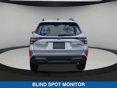 Certified 2025 Subaru Forester Premium AWD/4WD image 5