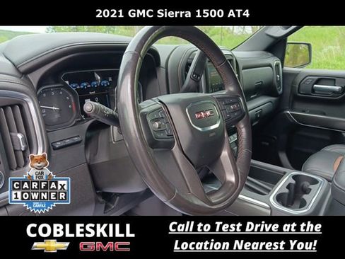 Used 2021 GMC Sierra 1500 AT4 w/ AT4 Premium Package AWD/4WD image 14