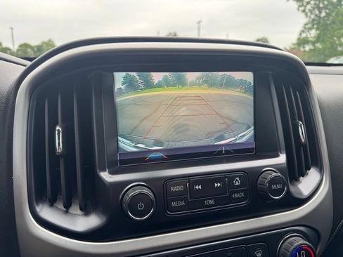 Used 2018 GMC Canyon SLE w/ SLE Convenience Package AWD/4WD image 11