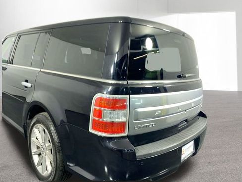 Used 2019 Ford Flex Limited image 28