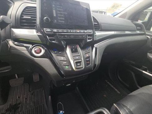 Used 2023 Honda Odyssey Elite image 17