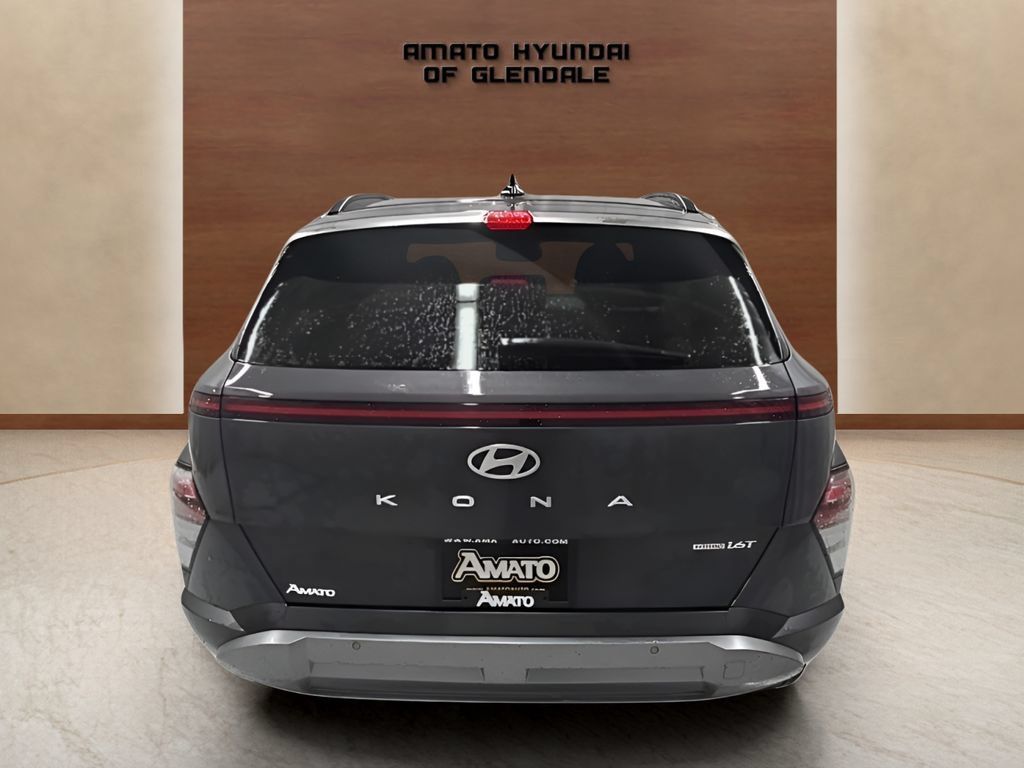 Certified 2024 Hyundai Kona Limited AWD/4WD image 5