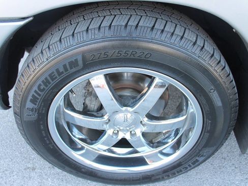 Used 2003 Toyota Sequoia Limited RWD image 10
