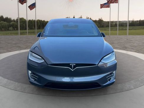 Used 2017 Tesla Model X 100D image 2