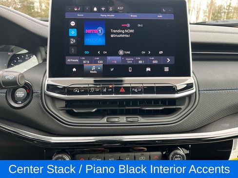 New 2026 Jeep Compass Limited image 11