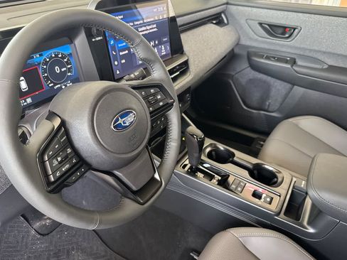 New 2026 Subaru Outback Limited AWD/4WD image 11