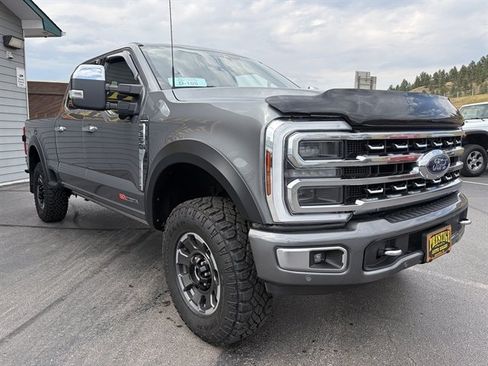 Used 2024 Ford F350 Platinum w/ Tremor Off-Road Package AWD/4WD image 5