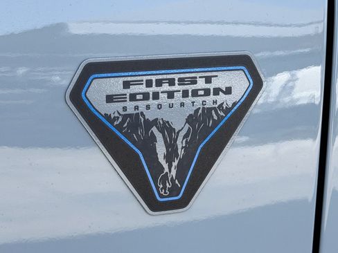 Used 2021 Ford Bronco First Edition AWD/4WD image 9