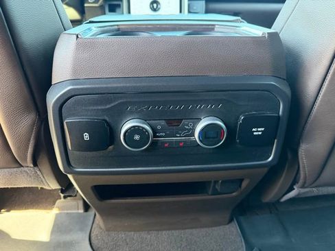 Used 2022 Ford Expedition King Ranch image 26