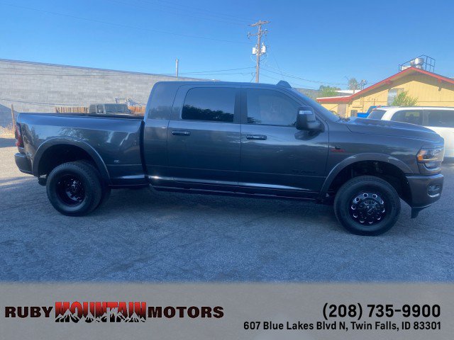 Used 2024 RAM 3500 Limited AWD/4WD image 8