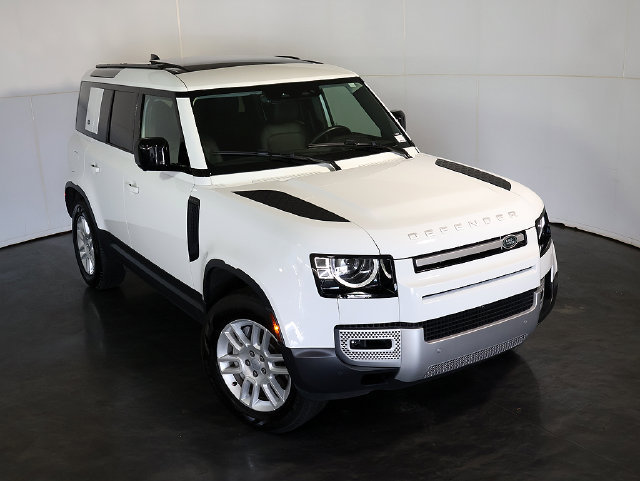 Used 2024 Land Rover Defender 110 S AWD/4WD image 7