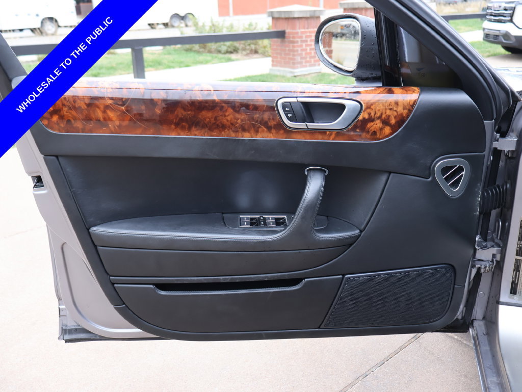 Used 2007 Bentley Flying Spur Flying Spur AWD/4WD image 36