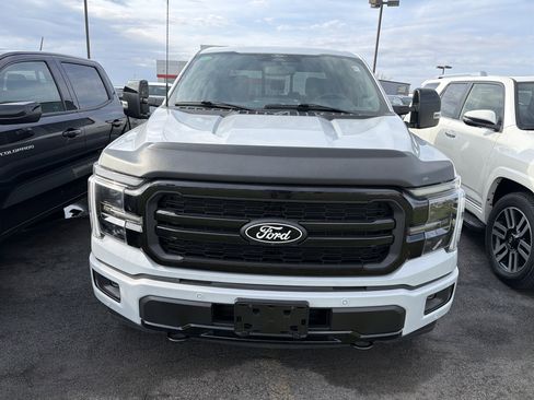 Used 2025 Ford F150 Lariat w/ Equipment Group 501A Mid image 3