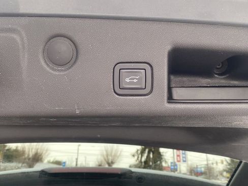 Certified 2024 Chevrolet Equinox LT w/ LPO, Floor Liner Package image 16