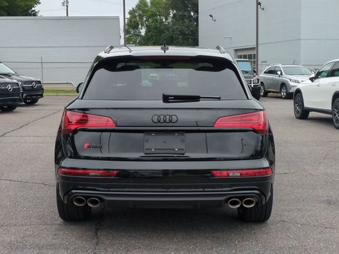 Used 2024 Audi SQ5 Premium Plus w/ Premium Plus Package AWD/4WD image 4