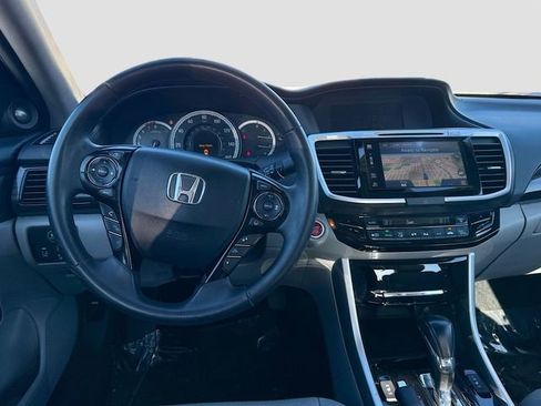 Used 2016 Honda Accord EX-L image 24