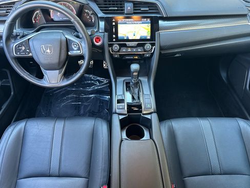 Used 2018 Honda Civic Sport Touring image 10
