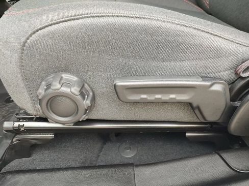 Certified 2024 Jeep Wrangler Unlimited Rubicon image 4