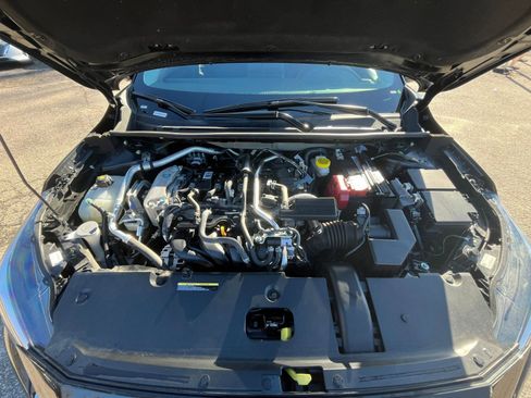 Used 2025 Nissan Sentra SV image 27