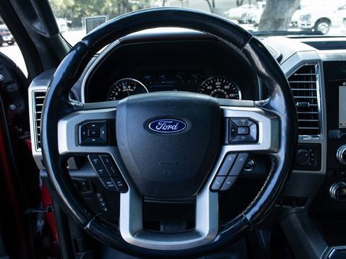 Used 2017 Ford F150 Platinum w/ Equipment Group 701A Luxury image 13