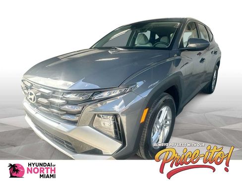 Used 2026 Hyundai Tucson SE FWD image 1
