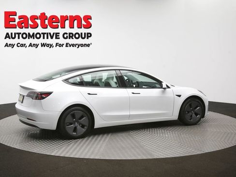 Used 2023 Tesla Model 3 Standard Range image 38