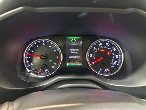 Used 2020 Toyota RAV4 XLE Premium image 26