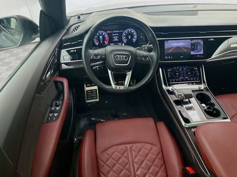 Used 2022 Audi SQ8 Prestige AWD/4WD image 24