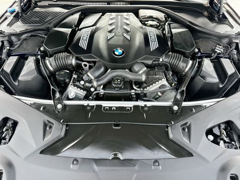 Used 2024 BMW M850i xDrive Convertible AWD/4WD image 32