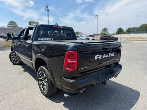 Used 2025 RAM 1500 Limited w/ Trailer Tow Group AWD/4WD image 17