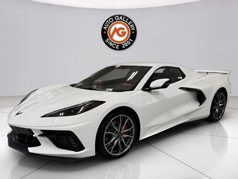 Used 2026 Chevrolet Corvette Stingray Premium Conv w/ Z51 Performance Package RWD image 3